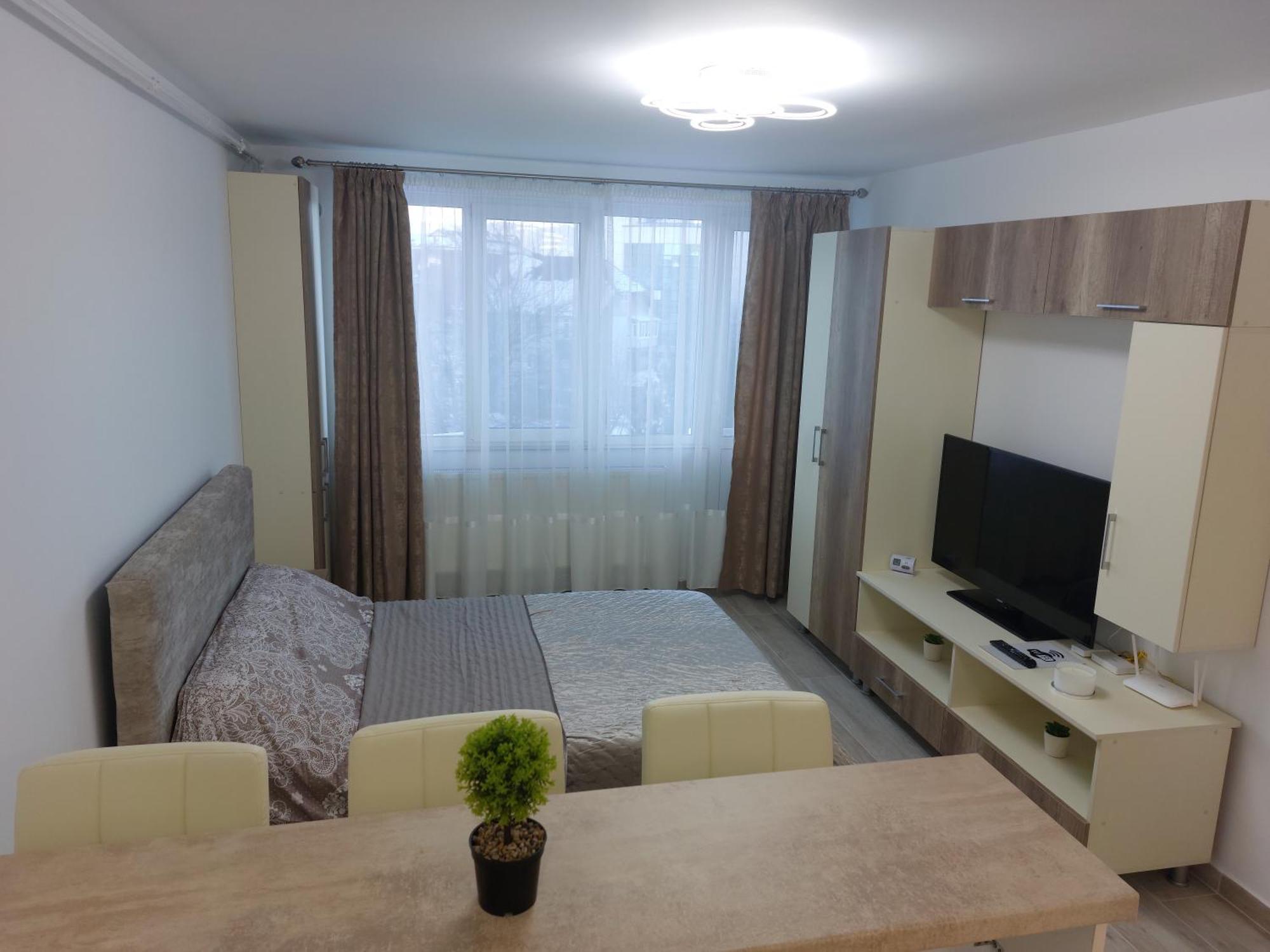 Rg Garsoniera Central Piatra Neamt Ngoại thất bức ảnh